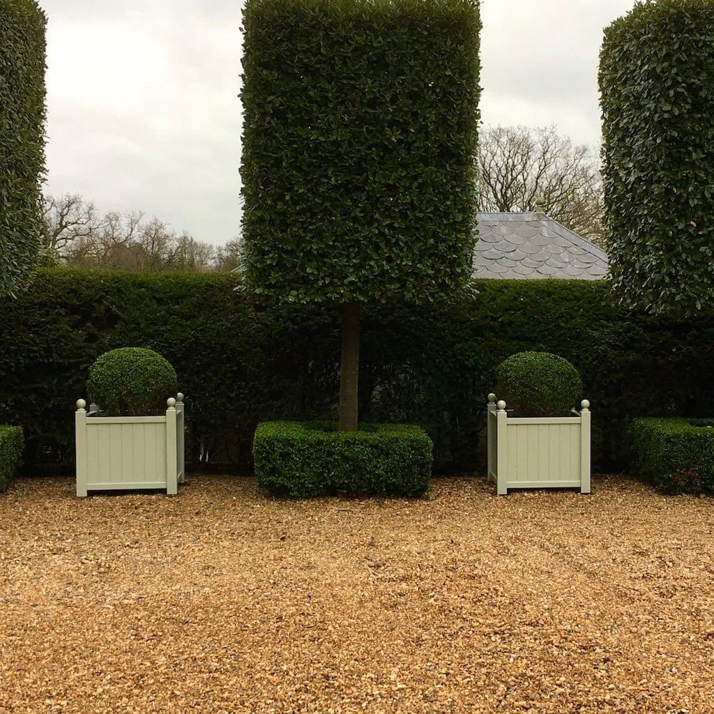 Painted Versailles Garden Planters