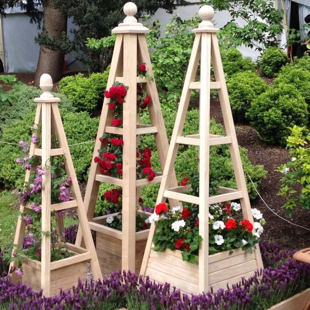 Classic Garden Obelisk Natural