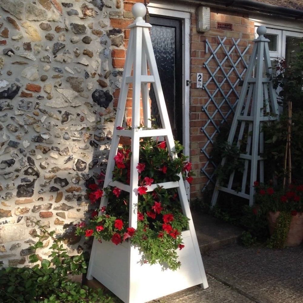 Obelisk with Integral Planter