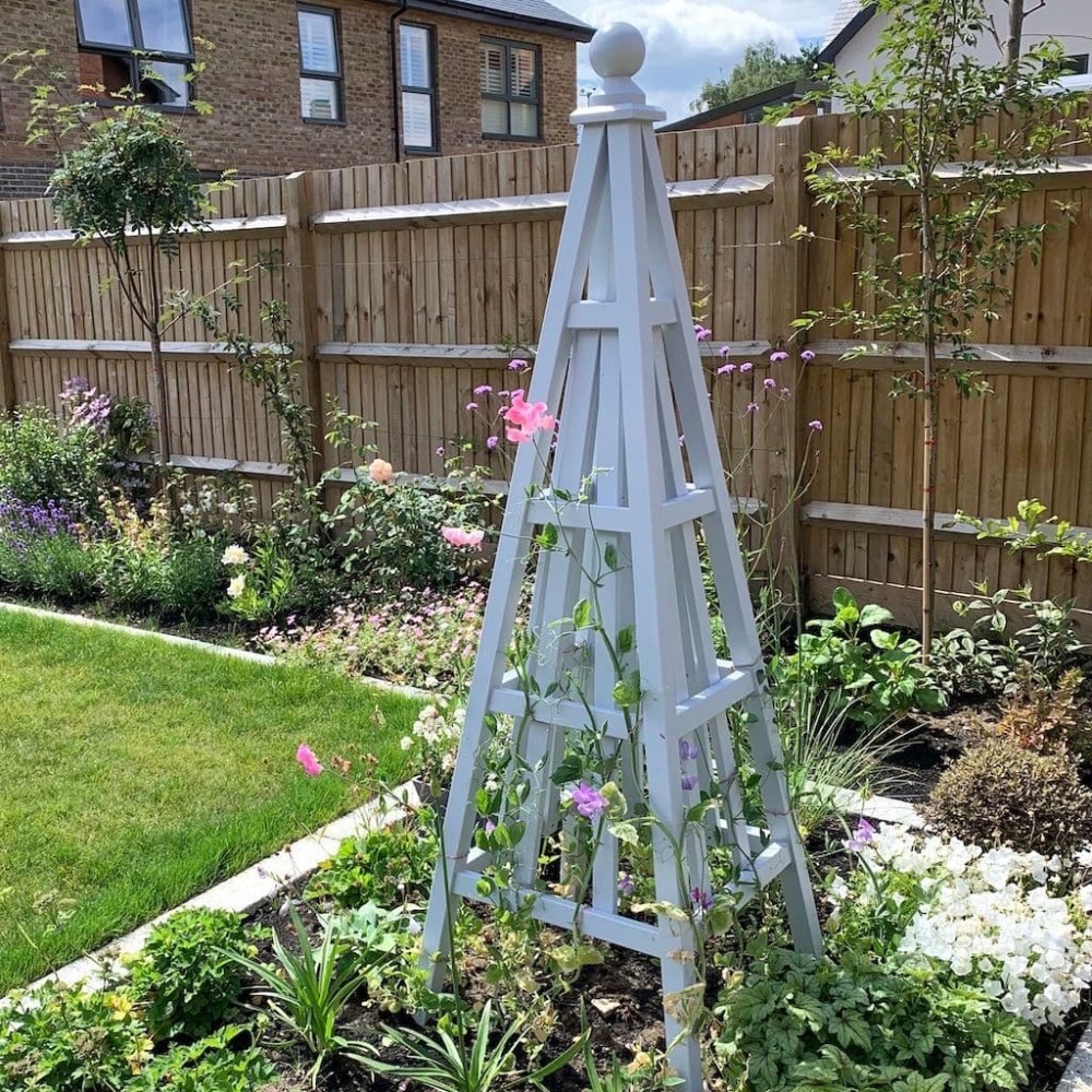 Sweet Pea Design Garden Obelisk